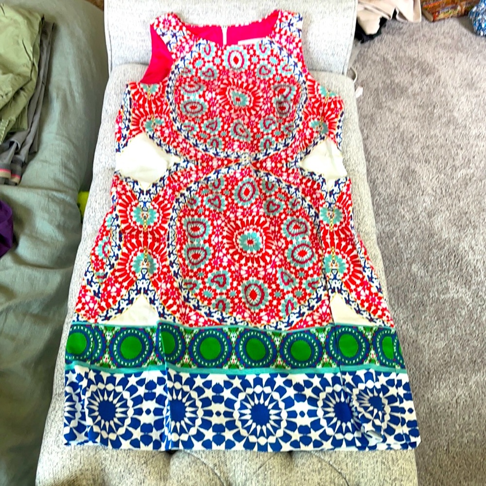 Bright and summery dress!